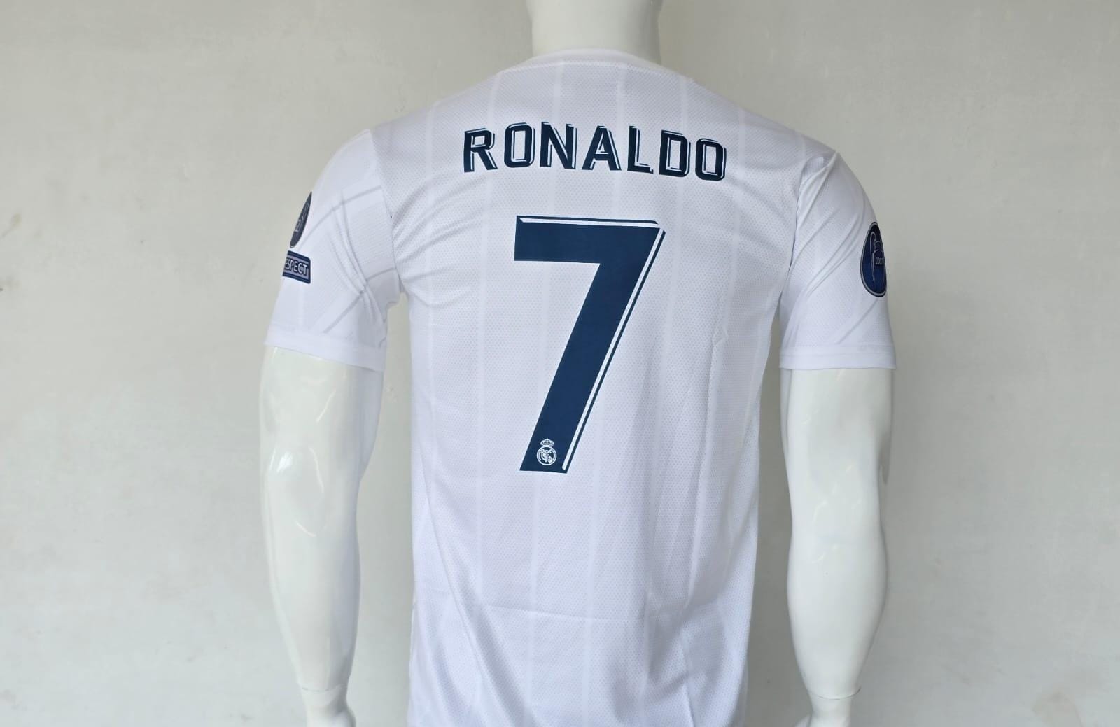 Real Madrid 2017-18 Home  (RONALDO) - View 2